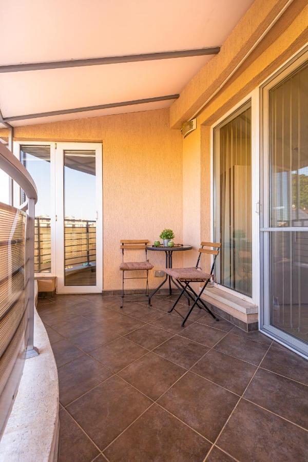 Nice 1Bd Apartment Next To Medical University By Flat Mаnager Plovdiv Ngoại thất bức ảnh